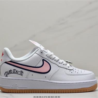 Nike Air Force 1 '07 