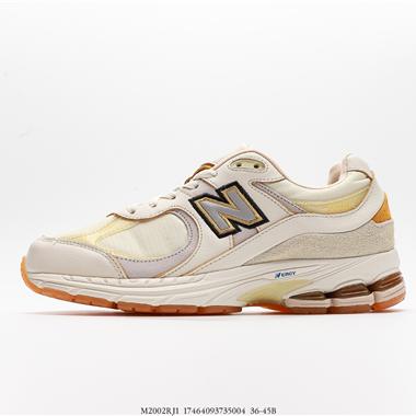 New Balance 2002R Protection Pack 