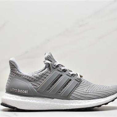 Adidas UItraBOoST 透氣休閒跑鞋