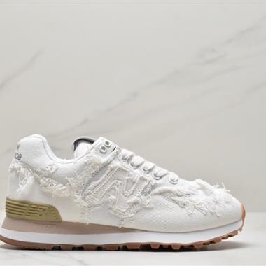 Miu Miu x New Balance NB574聯名復古跑鞋