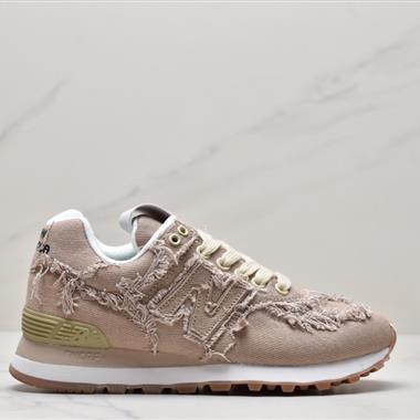 Miu Miu x New Balance NB574聯名復古跑鞋