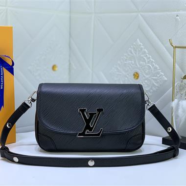 LOUIS VUITTON   2023新款女生時尚休閒包 尺寸:24.5*15.5*9CM