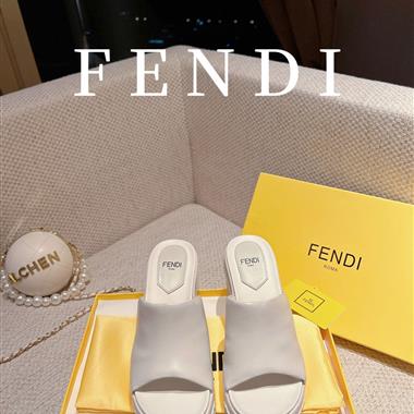 FENDI   2023新款休閒時尚女生鞋子