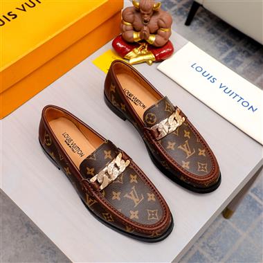 LOUIS VUITTON    2023新款休閒時尚男生鞋子