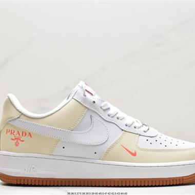  Nike Air Force 1 '07 LV8 