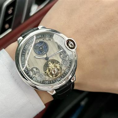 Cartier  2023新款時尚休閒手錶 尺寸：44MM