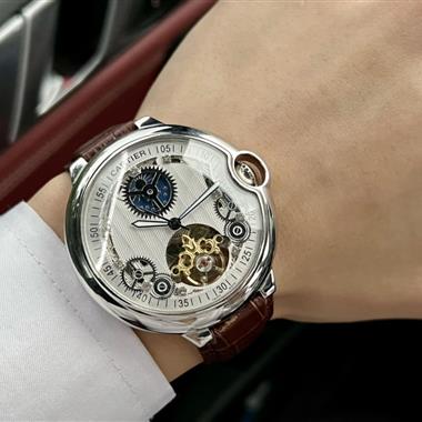 Cartier  2023新款時尚休閒手錶 尺寸：44MM