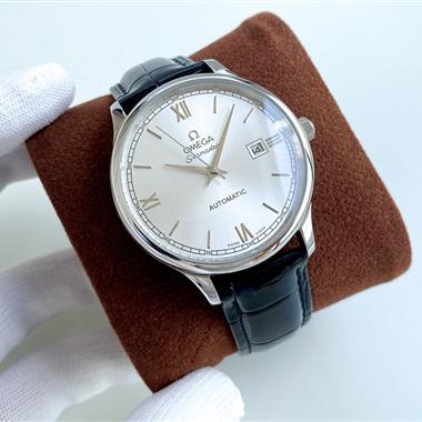 OMEGA    2023新款時尚休閒手錶 尺寸：42MM