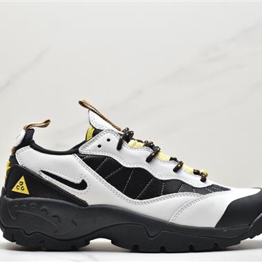 NIKE ACG Air Mada “Light Bone”