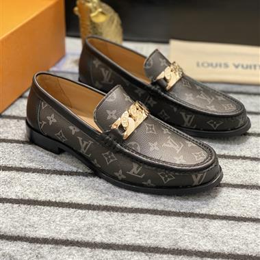 Louis Vuitton    2023新款休閒時尚男生鞋子