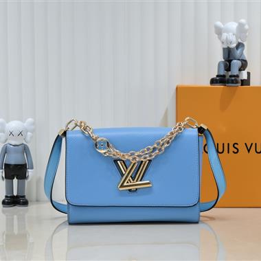 LOUIS VUITTON  2023新款女生時尚休閒包  尺寸:23*17*9.5CM