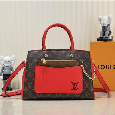 LOUIS VUITTON  2023新款女生時尚休閒包  尺寸:30*21*14CM