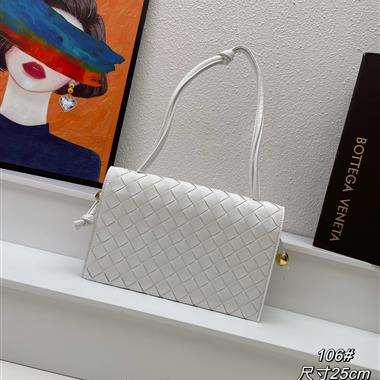 BOTTEGA VENETA   2023新款女生時尚休閒包 尺寸:25*14.5*5CM