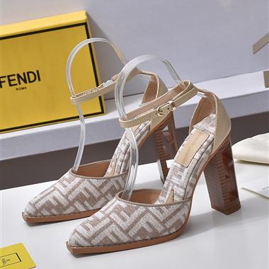 FENDI   2023新款休閒時尚女生鞋子