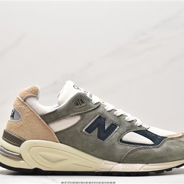 New Balance M990GB2 