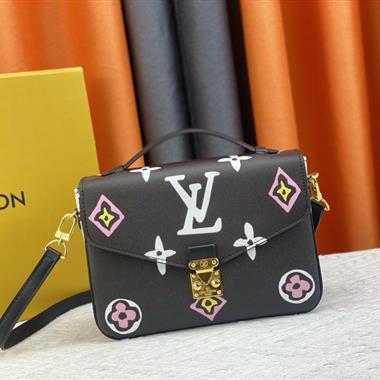 LOUIS VUITTON    2023新款女生時尚休閒包  尺寸：25*19*9CM