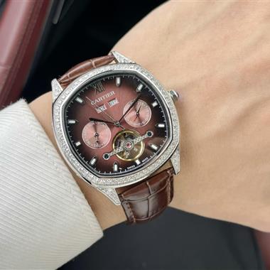 Cartier   2023新款時尚休閒手錶  尺寸：42MM