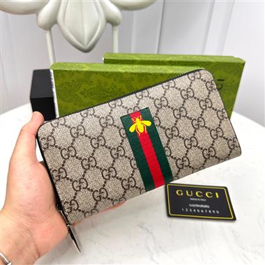 GUCCI    2023新款男生時尚休閒包  尺寸：19-10-2.5CM