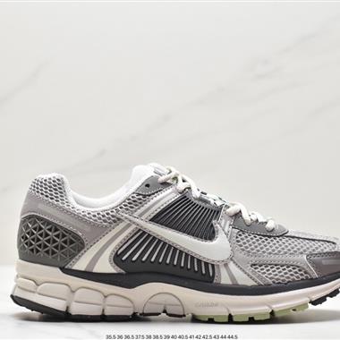 NIKE  ZOOM VOMERO 5 SP 