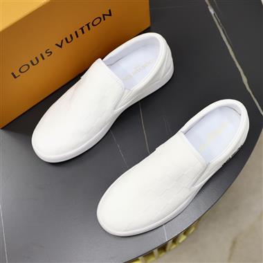 LOUIS VUITTON    2023新款休閒時尚男生鞋子