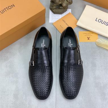 LOUIS VUITTON   2023新款休閒時尚男生鞋子