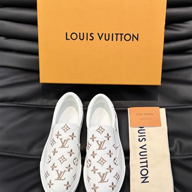 LOUIS VUITTON    2023新款休閒時尚男生鞋子