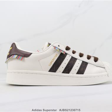 Adidas Superstar 三葉草貝殼頭板鞋 