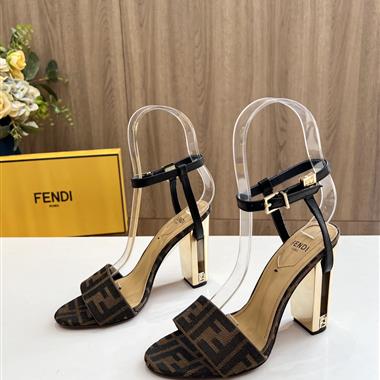 FENDI  2023新款休閒時尚女生鞋子