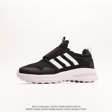  ADIDAS 三葉草OZWEEGO系列