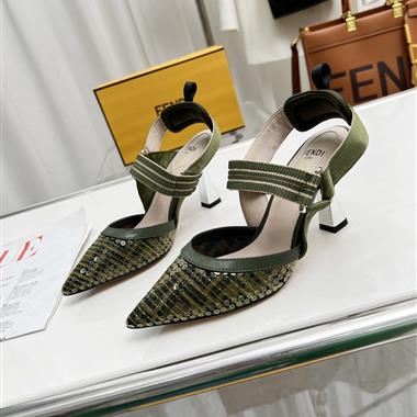 FENDI   2023新款女生休閒時尚鞋子