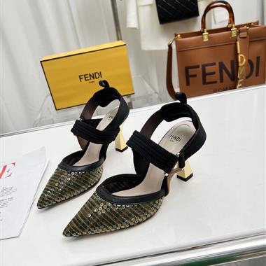 FENDI   2023新款女生休閒時尚鞋子