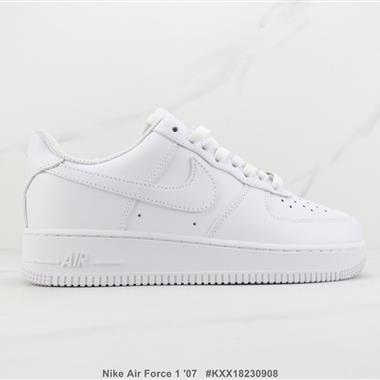 Nike Air Force 1 '07 空軍一號低幫板鞋 