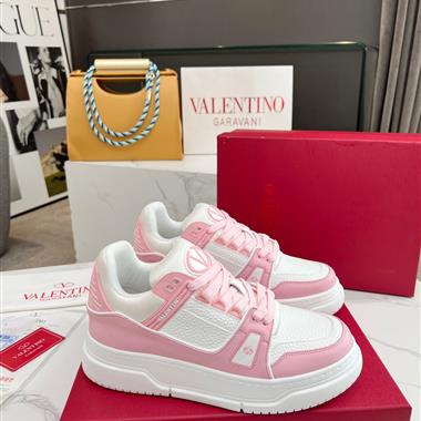 Valentino   2023新款休閒時尚男生鞋子