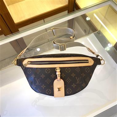 LOUIS VUITTON    2023新款女生時尚休閒包 尺寸：37x 14x 13CM