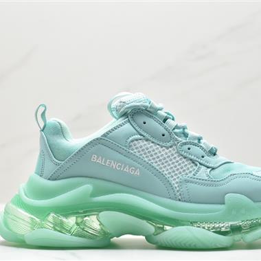 BALENCIAGA  Triple S 巴黎世家/Balenciaga 三代做舊厚底老爹鞋