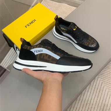 FENDI   2023新款休閒時尚男生鞋子