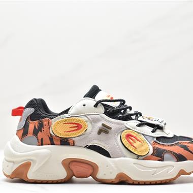 Fila FUSION Arceus 休閑運動慢跑鞋