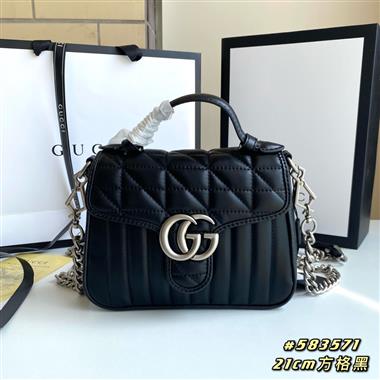 GUCCI   2023新款女生時尚休閒包 尺寸：21-15.5-8CM