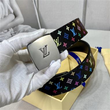 LOUIS VUITTON   2023新款時尚皮帶  3.5CM