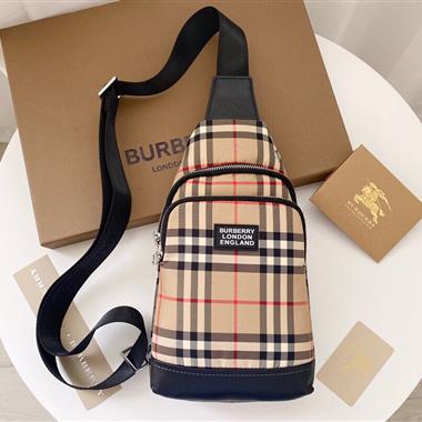 BURBERRY   2023新款男生時尚休閒包  尺寸：30*17.5*5CM