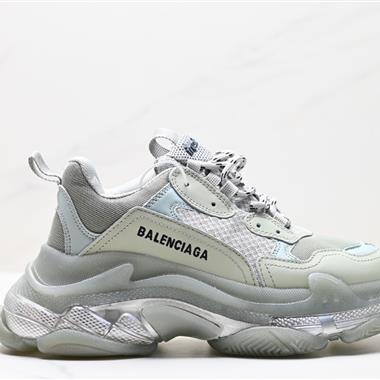 BALENCIAGA  Triple S  三代做舊厚底老爹鞋 