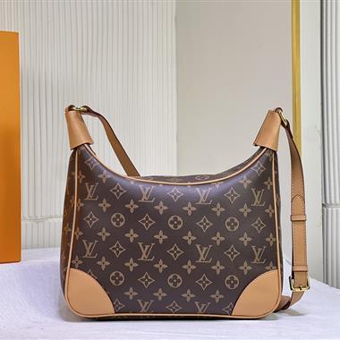 LOUIS VUITTON  2023新款女生時尚休閒包 尺寸：31-18-9CM