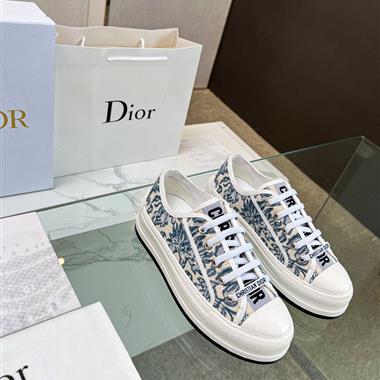 DIOR   2023新款女生休閒時尚鞋子