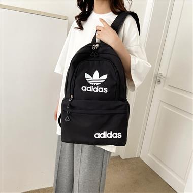 Adidas  2023新款時尚休閒包 尺寸：43*27*12CM