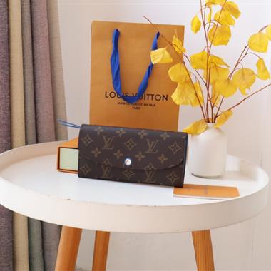 LOUIS VUITTON   2023新款時尚皮夾 尺寸：19*10*2CM