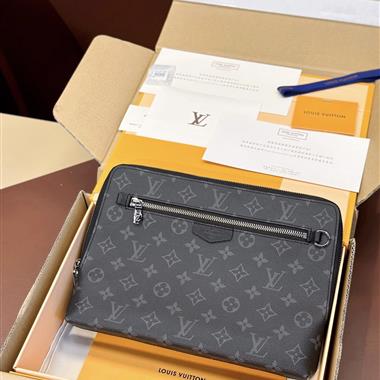 LOUIS VUITTON   2023新款男生時尚包包 尺寸：21*27*5CM