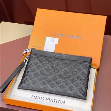 LOUIS VUITTON   2023新款男生時尚包包 尺寸：30*21.5*1CM