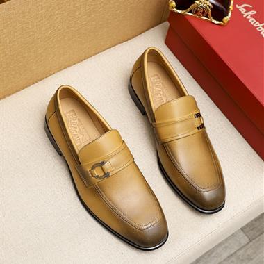 Ferragamo  2023新款男生休閒時尚鞋子