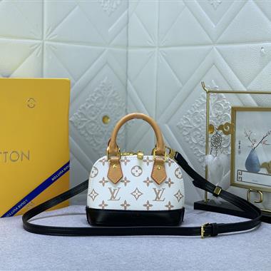 LOUIS VUITTON   2024新款女生時尚休閒包  尺寸：18*12*8CM