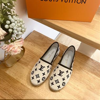 Louis Vuitton   2024新款女生休閒時尚鞋子